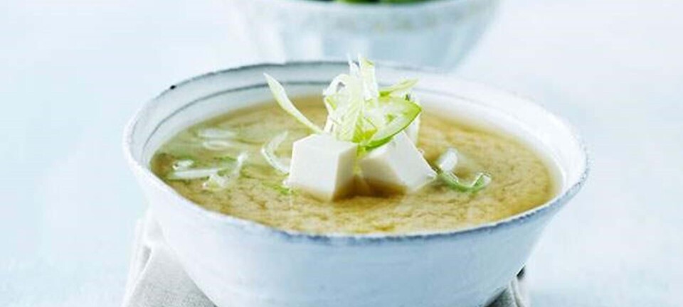 Misosuppe med edamamebønner