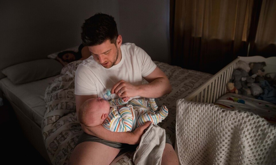 Søvn baby og far
