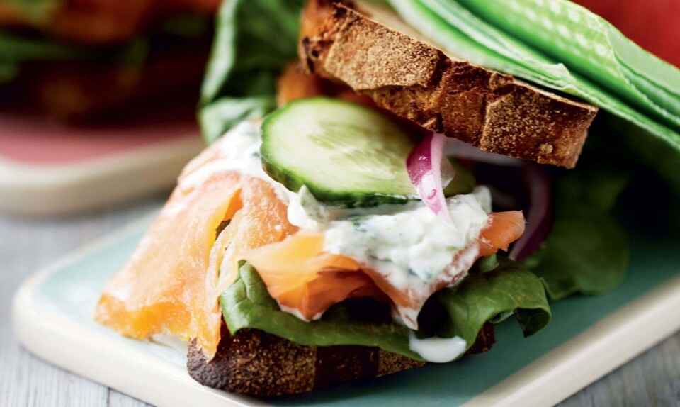 Laksesandwich med dilddressing