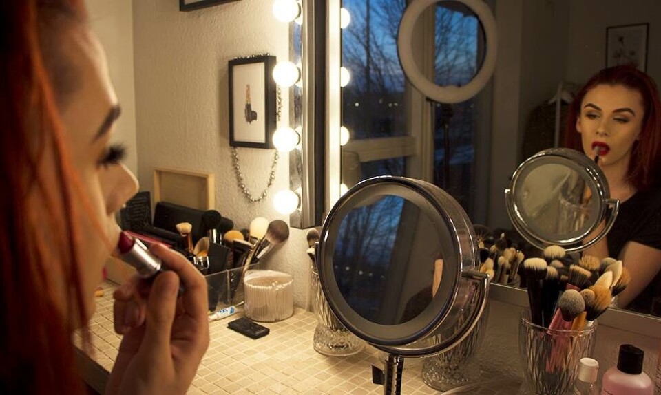 Emil på 22: ”Jeg er bare en makeup-junkie, som tilfældigvis også er en fyr”