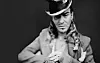 John Galliano taler ud