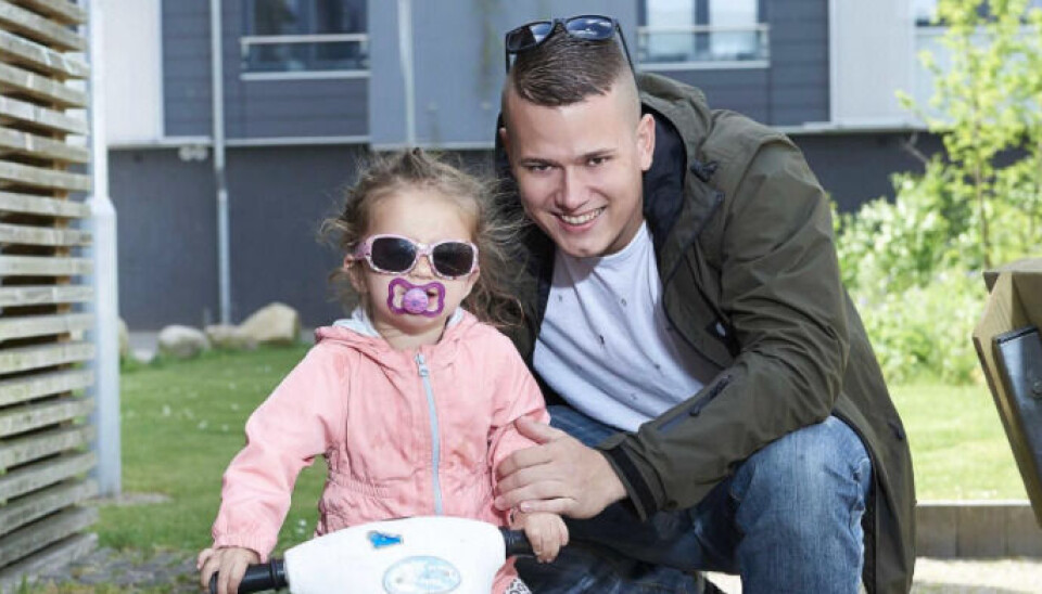 Programmets eneste mandlige deltager, Sonny, snuppede tredjepladsen.(Foto: Kanal 4/Janus Nielsen)
