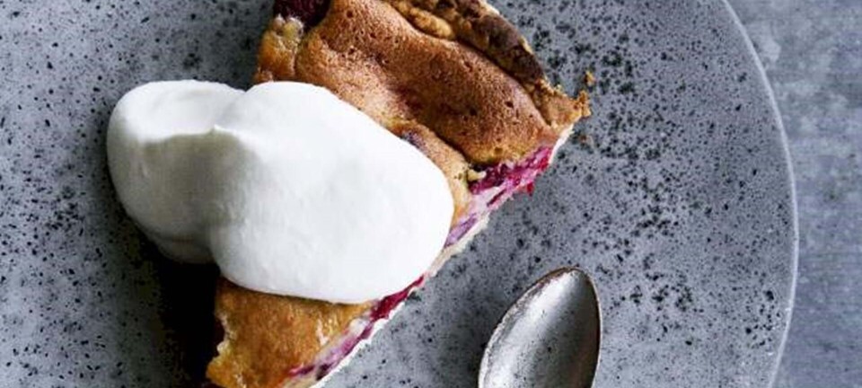 Marcipantærte med bær