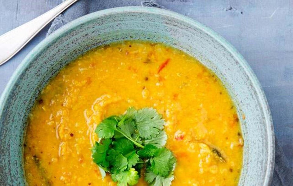 Krydret indisk linsesuppe på flækærter