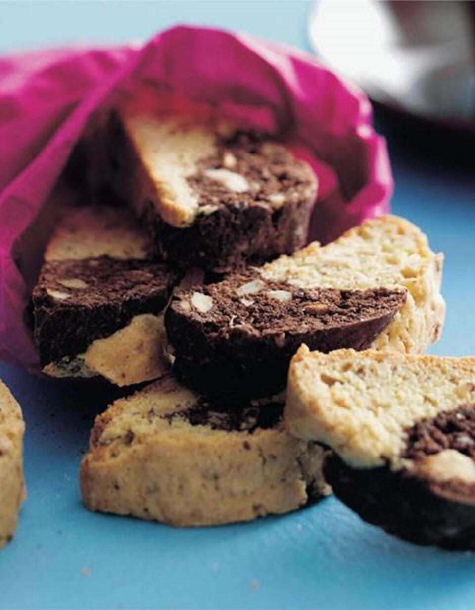 Tofarvet biscotti
