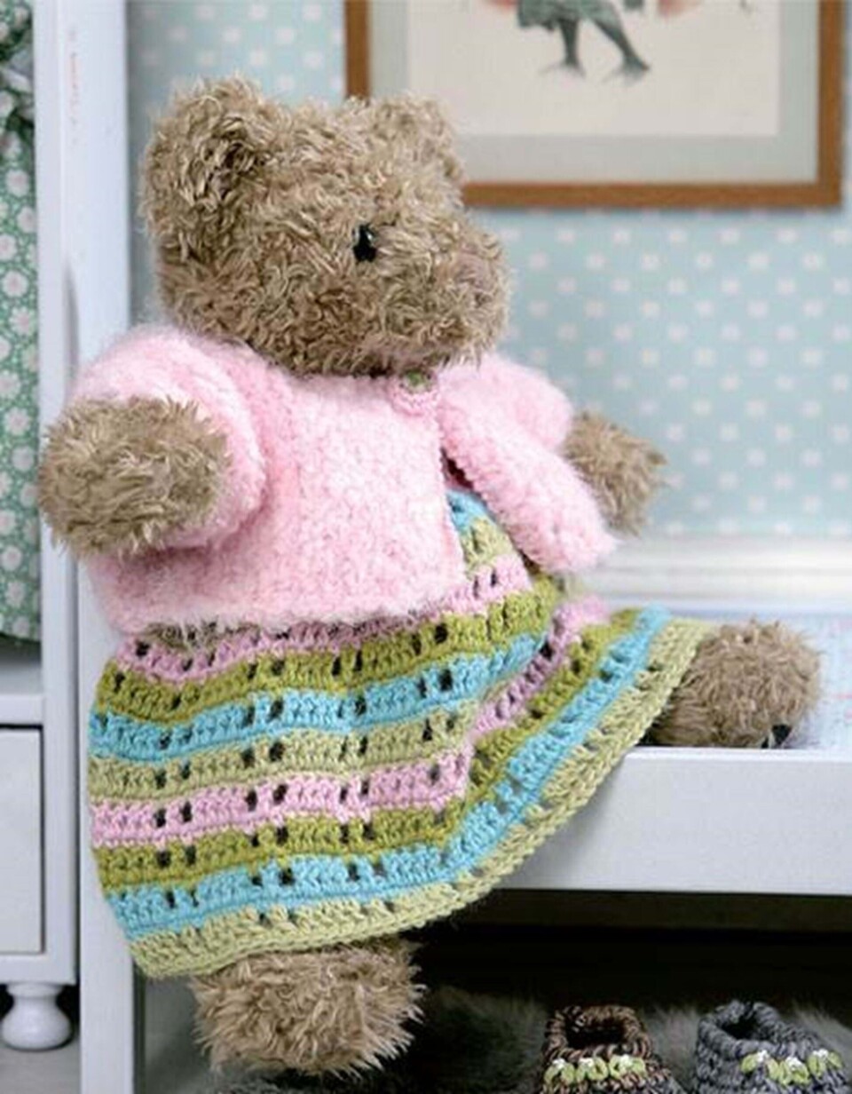 Hæklet dansekjole til Build-a-bear fra Hendes Verden