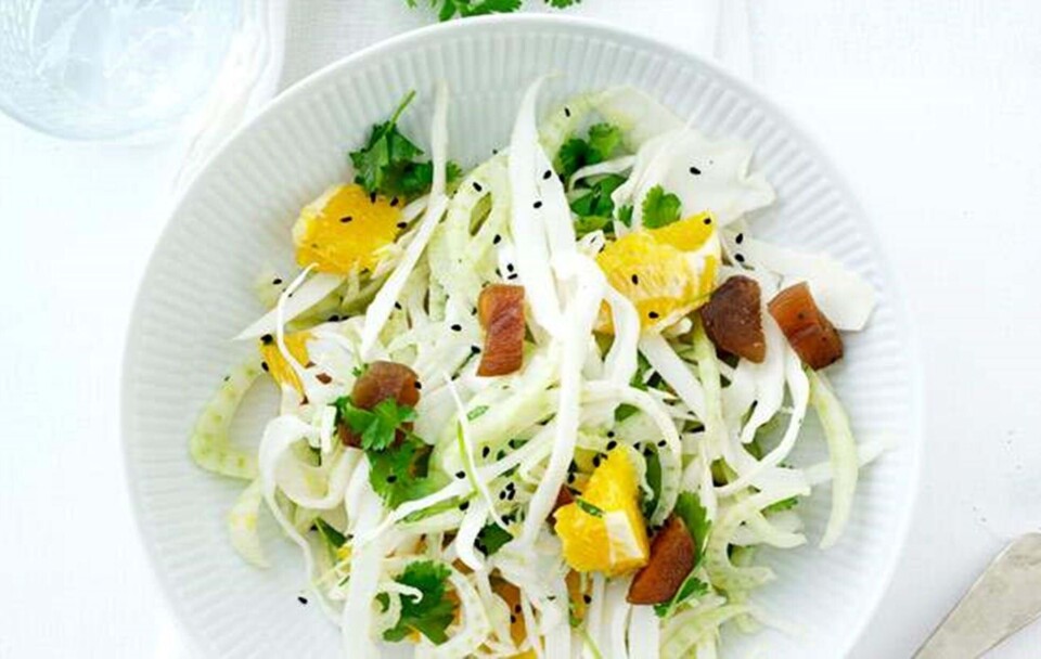 Fennikelsalat med appelsin og nigellafrø