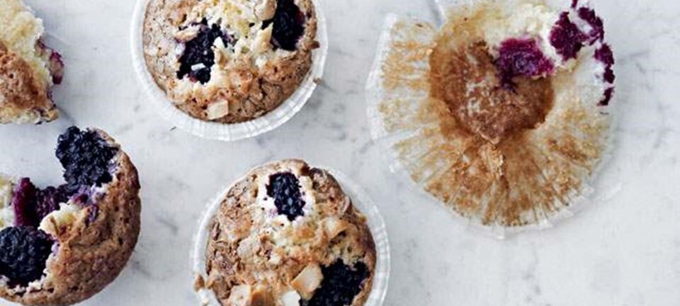 Sådan laver du brombærmuffins