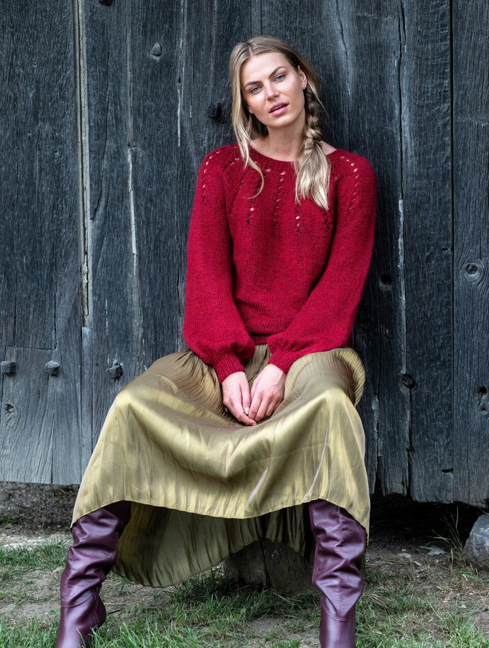 Bluse med hulrækker på bærestykket