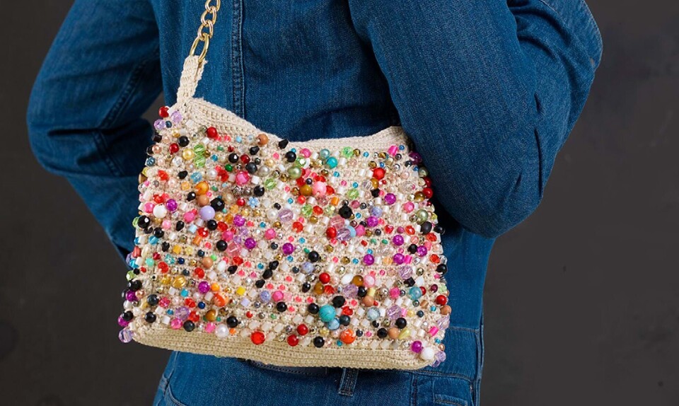 Hæklet skuldertaske med perler