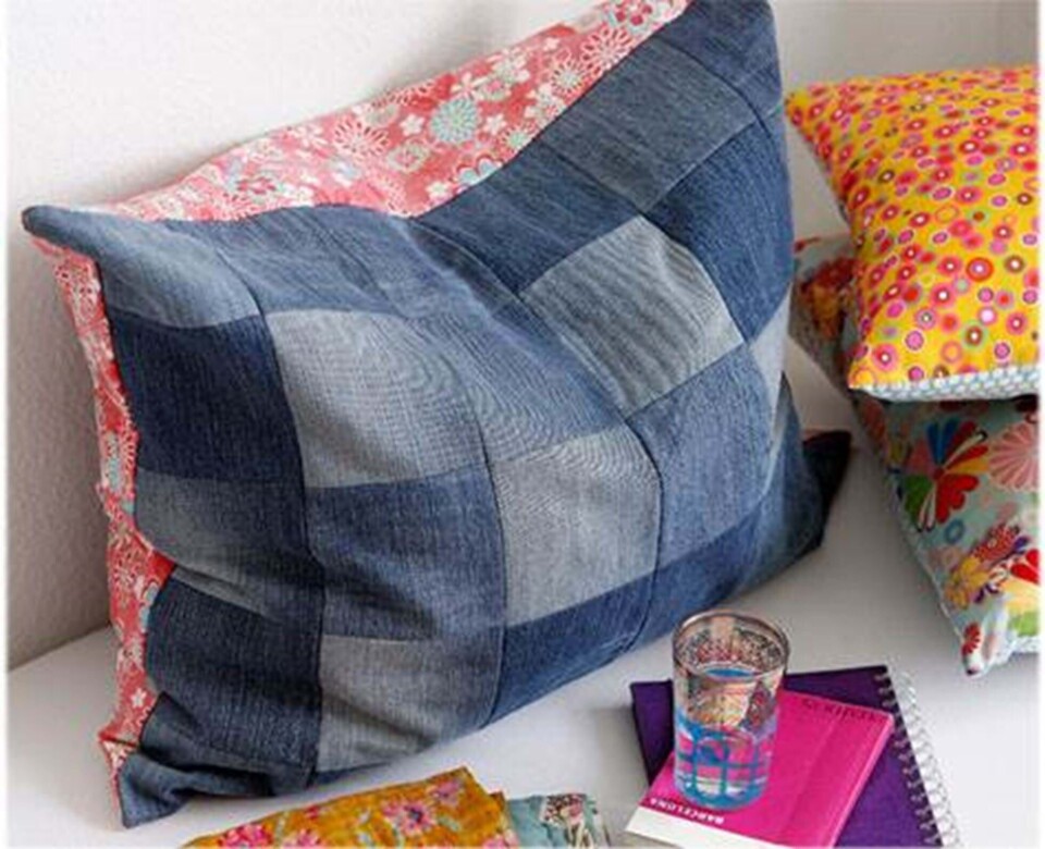 Patchworkpude i denim fra Hendes Verden