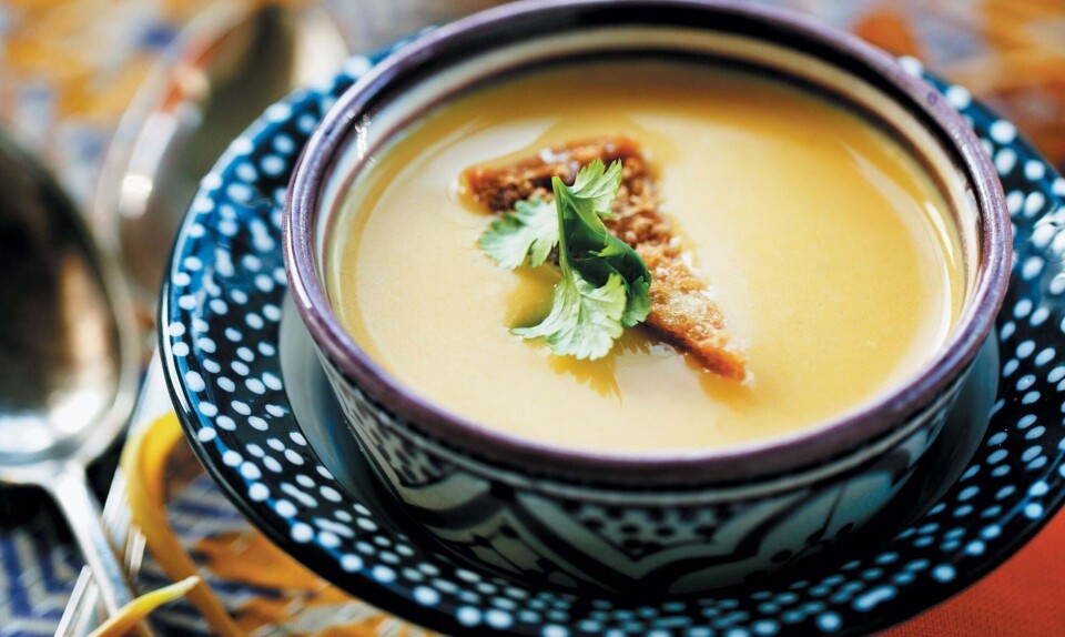 Skøn græskarsuppe med æble