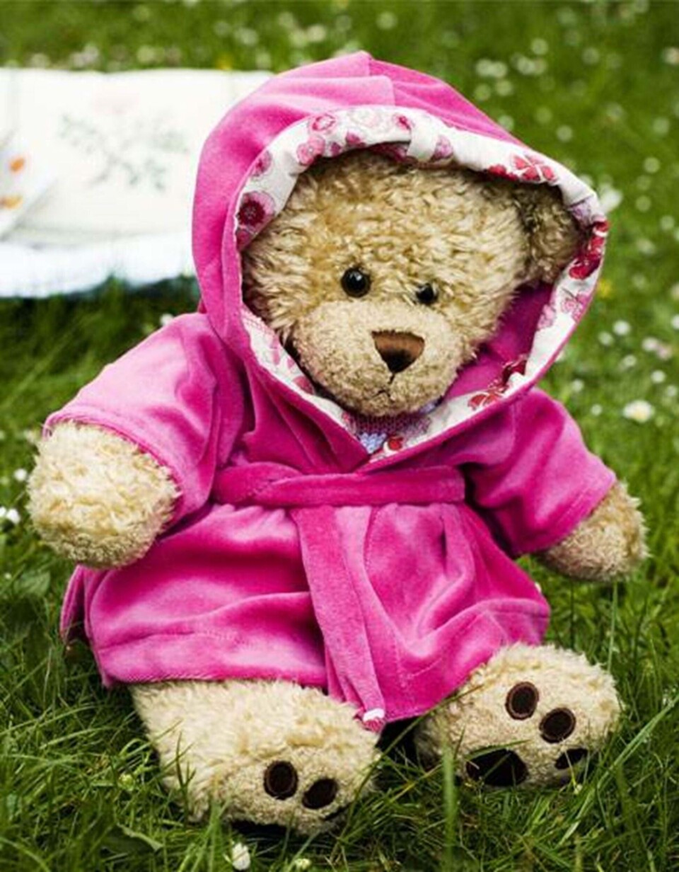 Sy en badekåbe til Build-a-Bear fra Hendes Verden