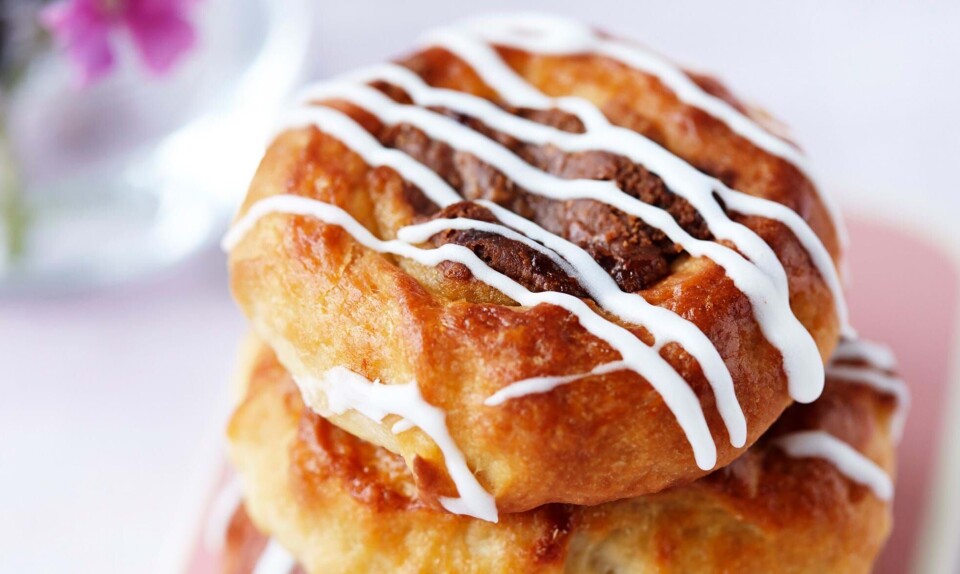 Fastelavnsboller med marcipan og blød nougat