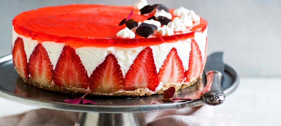 Smuk cheesecake med jordbær