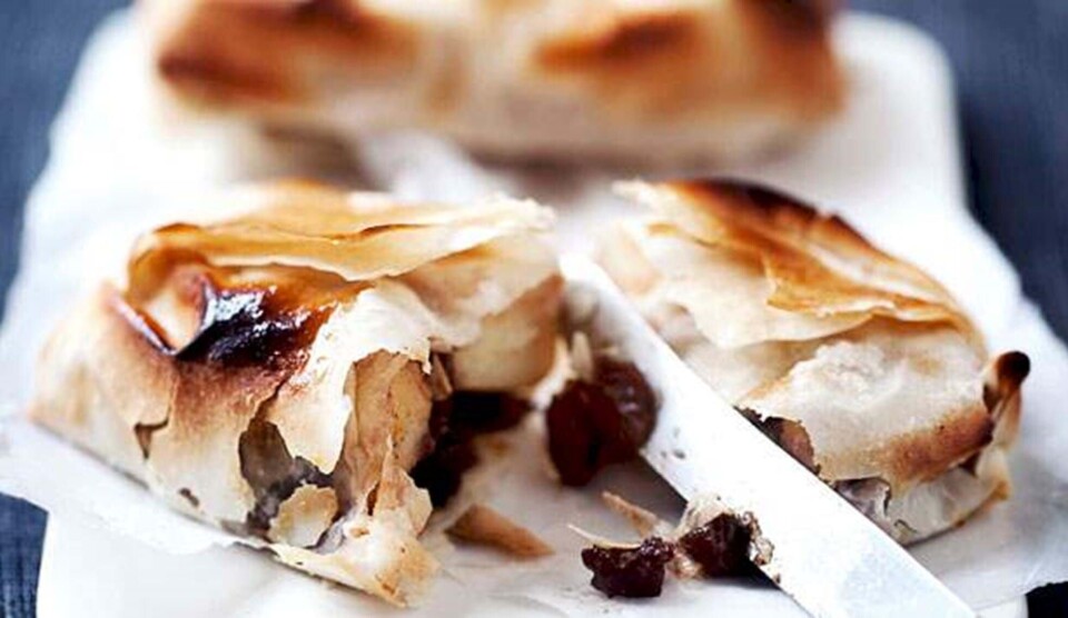 Opskrift på æblestrudel med kanel og mandler