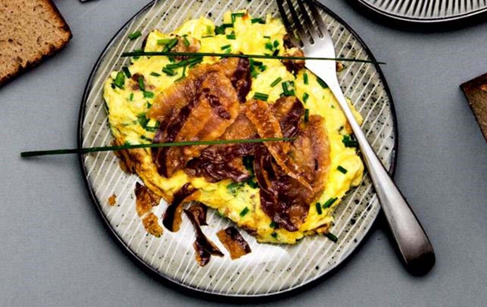 Røræg med pancetta og purløg