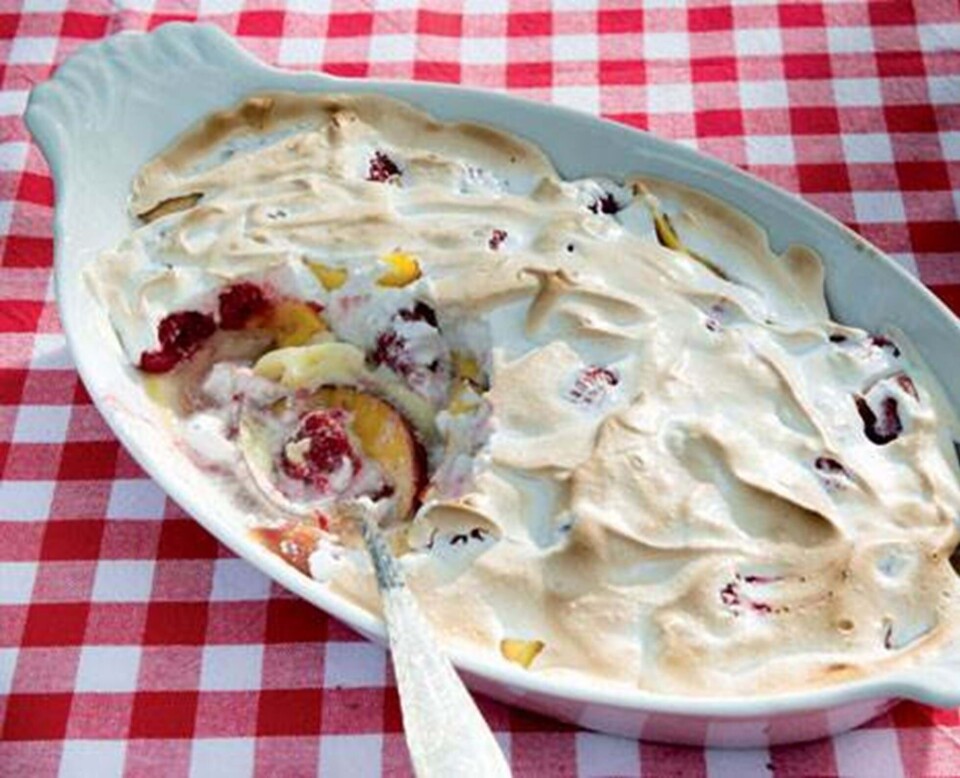 Fersken melba med marengslåg