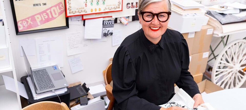 Et tv-indslag med Trine gik viralt under corona – nu hylder folk hendes vilde broderier