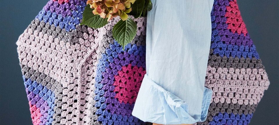 Hækl en smart taske i sekskanter