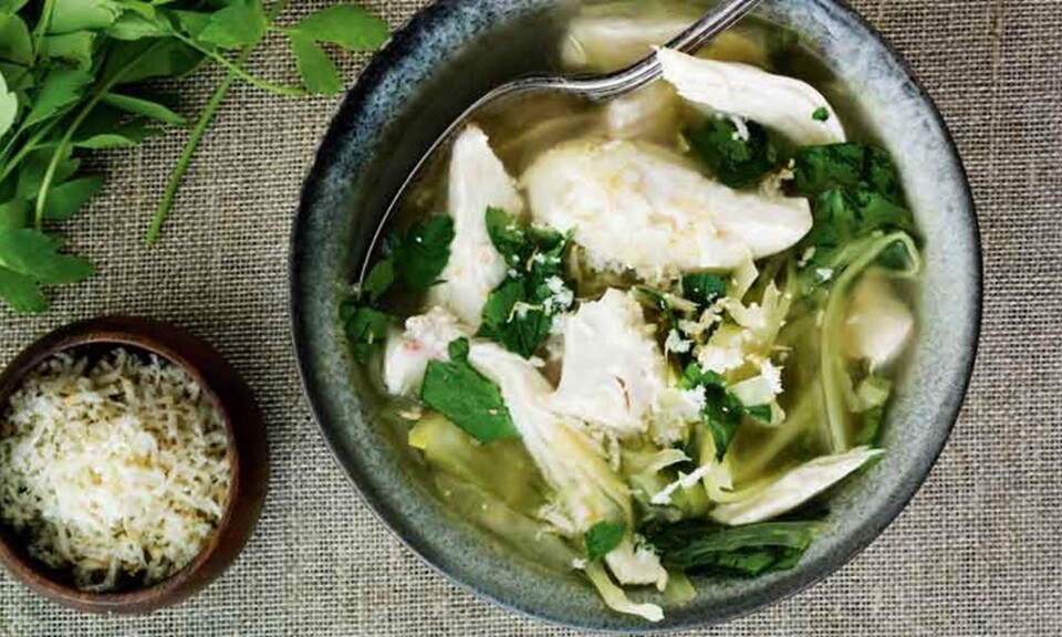 Hvidkålssuppe med kylling