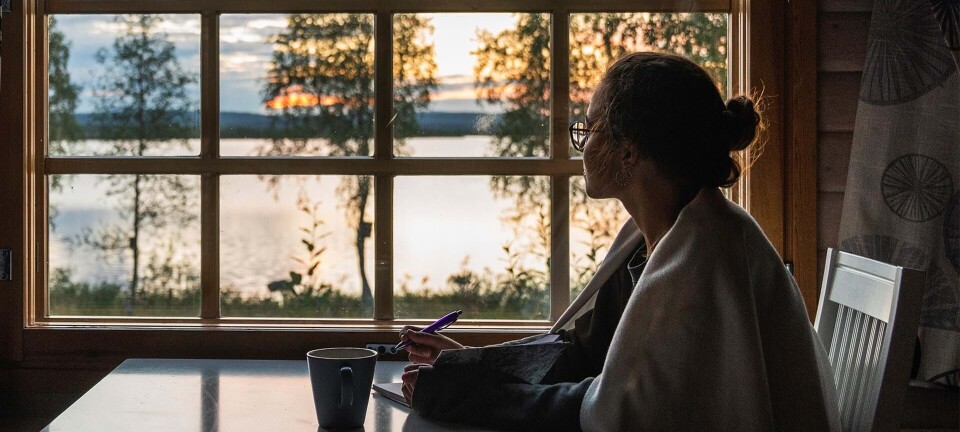 Bettina var høj af forelskelse – men så blev hun inviteret på sit livs værste ferie