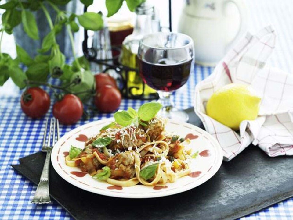 Spagetti med kødboller