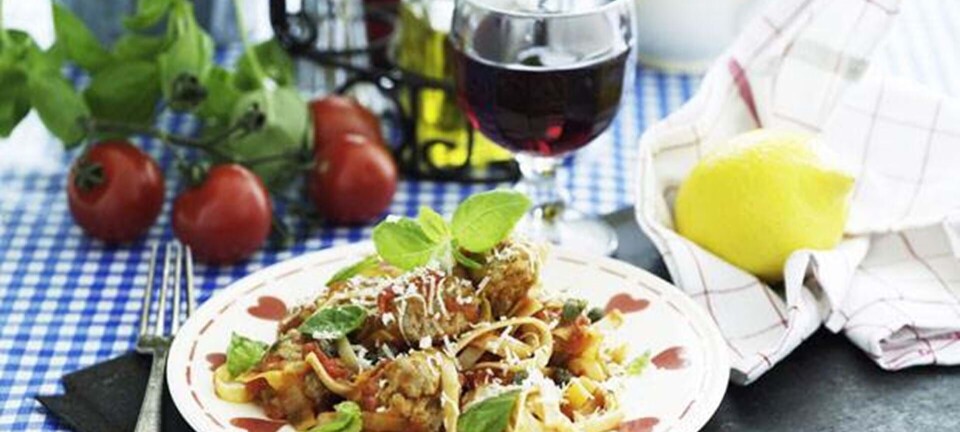 Spagetti med kødboller