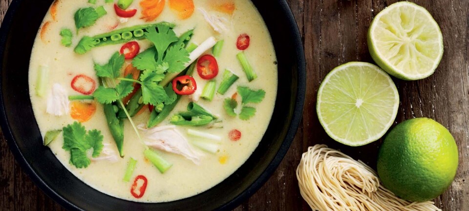 Spicy suppe med power: Sådan laver du thai-suppe med kylling