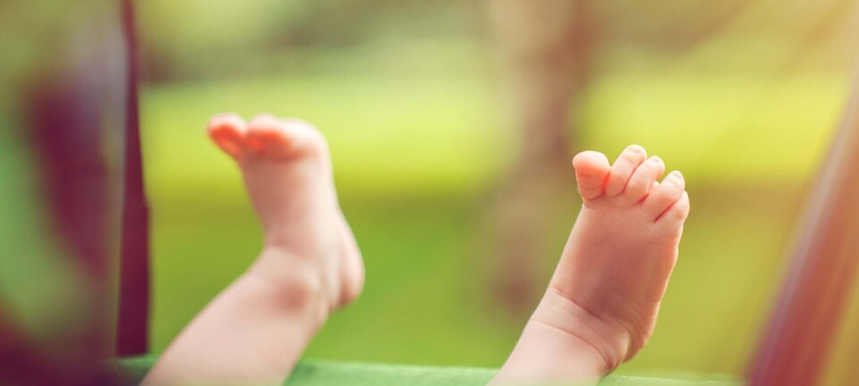 Sommer: Sådan klæder du din baby rigtigt på i varmen