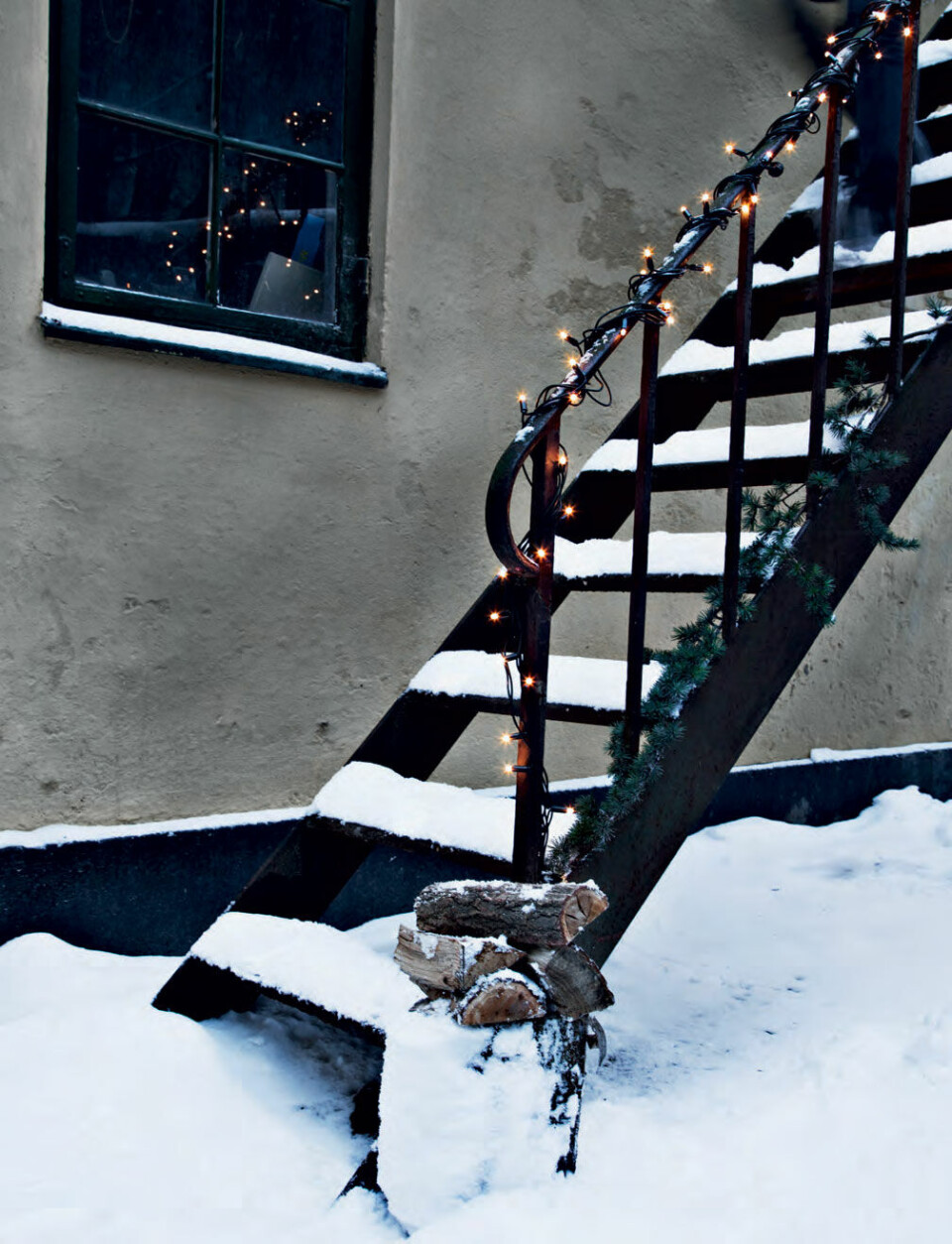 Lyskæde på trappe