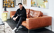 For Uffe Buchard er kunst en vigtig del af indretningen, men særligt én ting flytter aldrig ind…