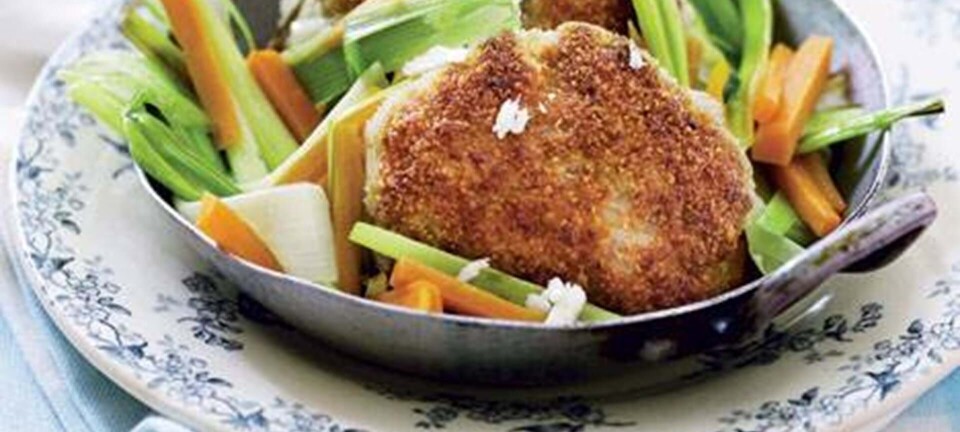 Karbonader med sursød flødesauce