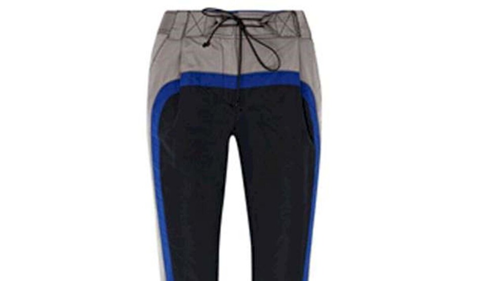Bukser med sportsdetalje