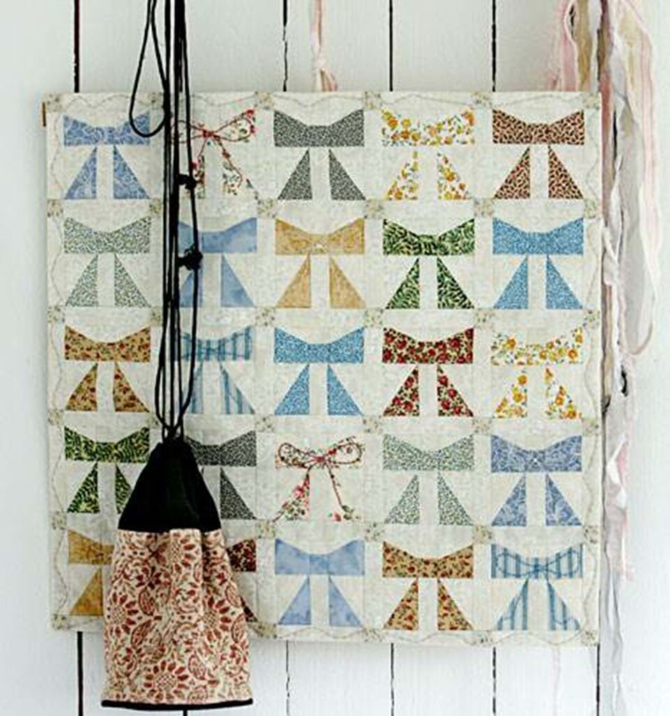 Minipatchwork med sløjfer fra Hendes Verden