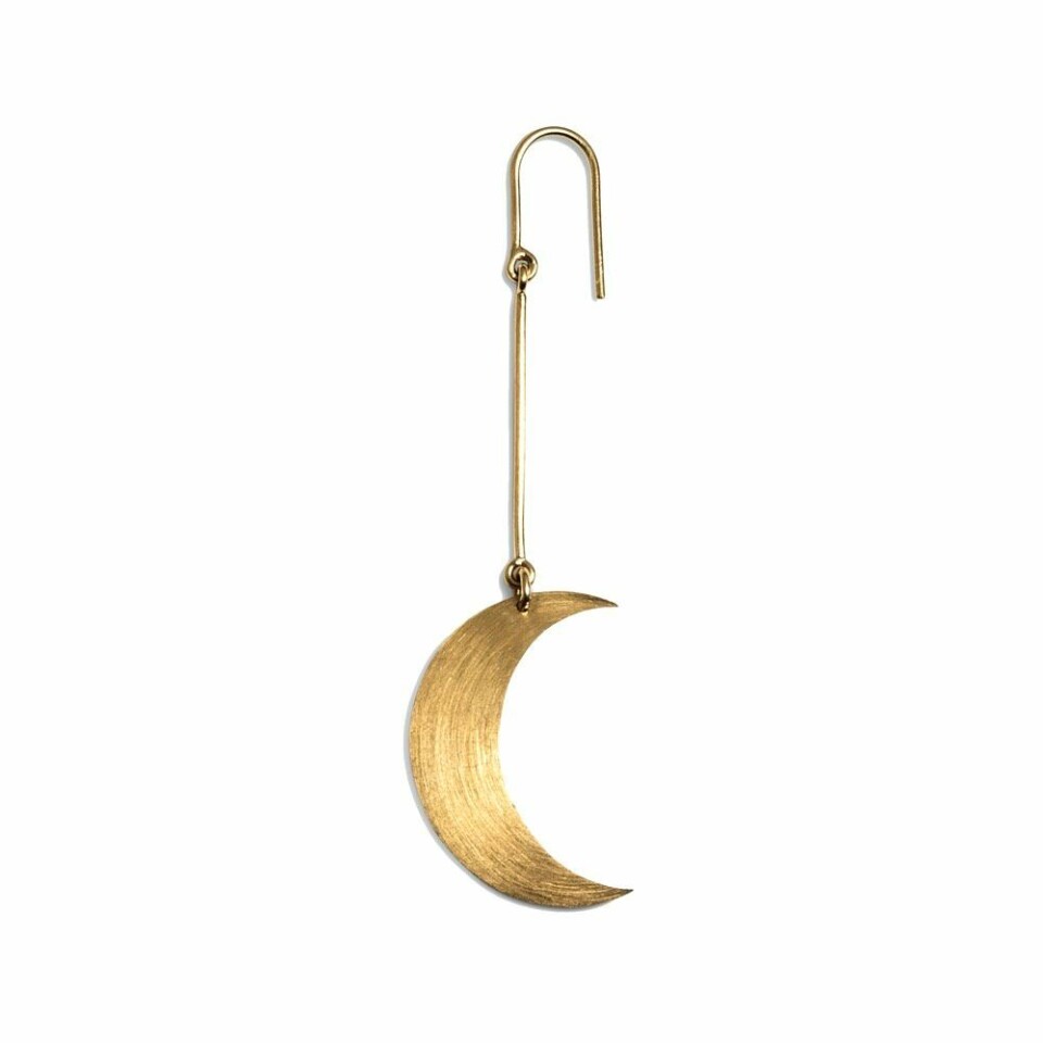 koenig_half-moon-earring.jpeg