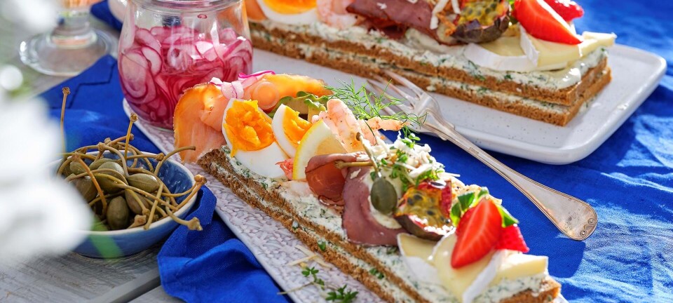 Overdådigt landgangsbrød - på sønderjysk rugbrød