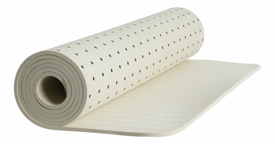 dottedsignatureyogamat_2_2.jpg