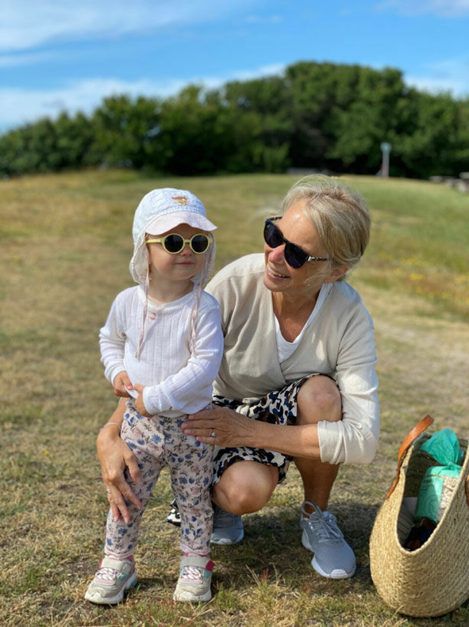 Jette Klingsholm med sit barnebarn Olivia.