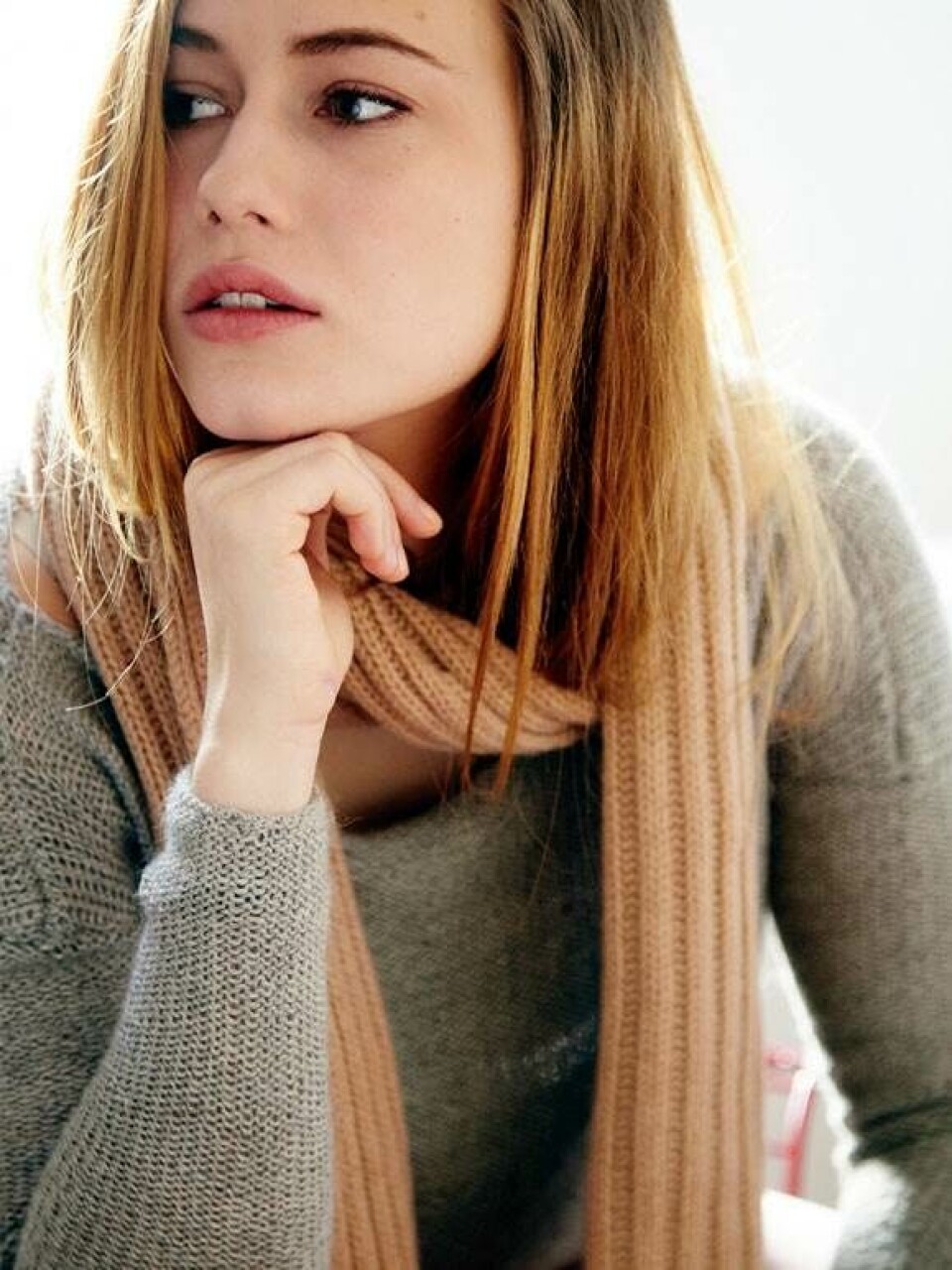 Strik selv: Bluse med lange ærmer