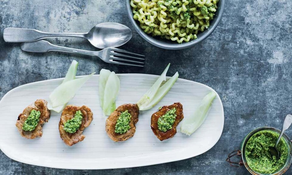 Mørbrad med pesto opskrift