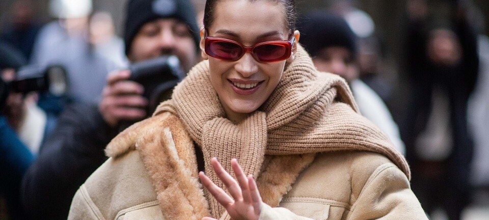 Bella, Kendall og Kylie er endelig set med en taske, der er til at betale