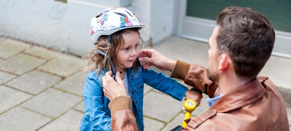 Dét skal du vide, før du køber en cykelhjelm til dit barn