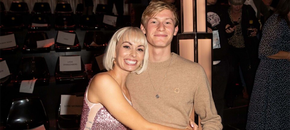 Sødere bliver det ikke: Deler nyt familiefoto med sønnen