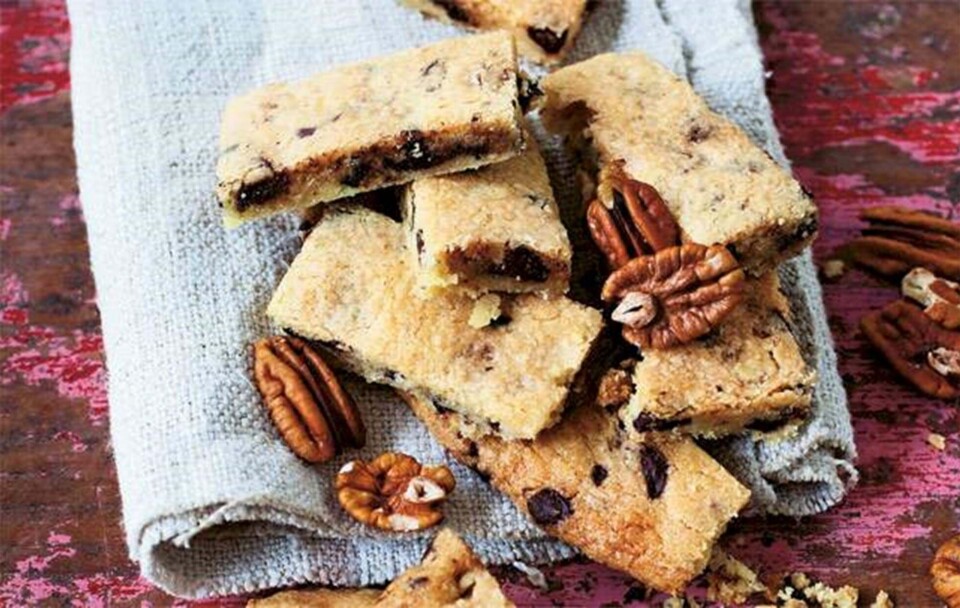 Shortbread med pecannødder og chokolade
