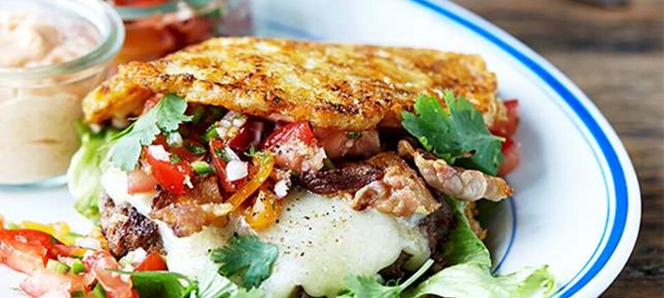 Lav en Triple Cheeseburger à la LCHF