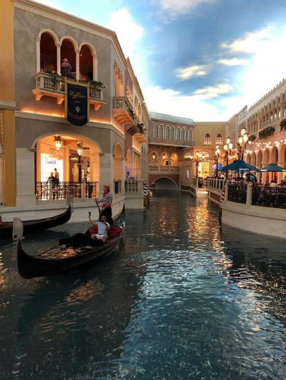 The Veniatian, 3355 S Las Vegas Blvd, Venetian.com