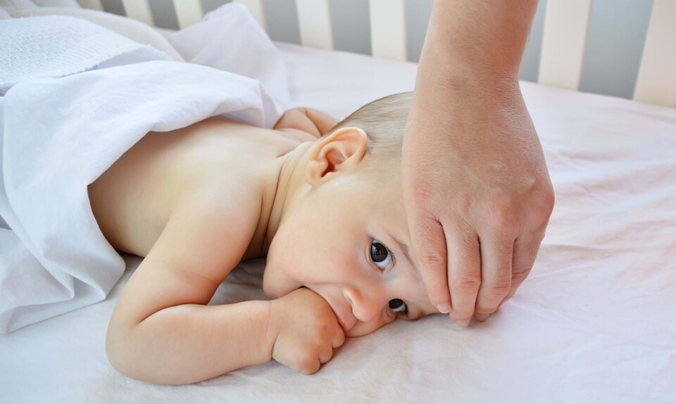 Mæslinger: Alt du skal vide om den mest smitsomme børnesygdom