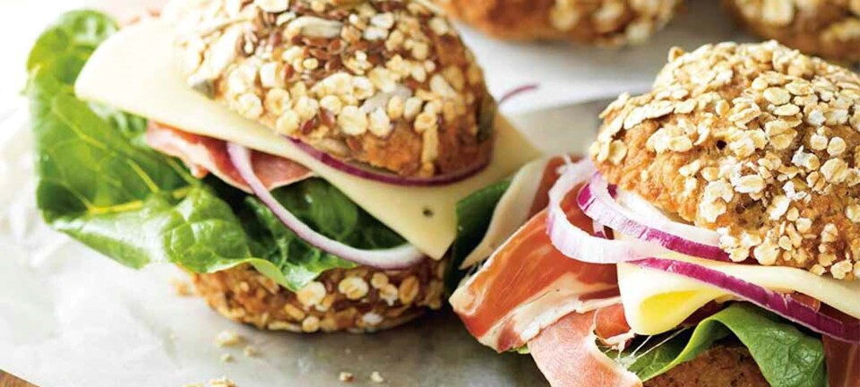 Koldhævede glutenfri havreboller