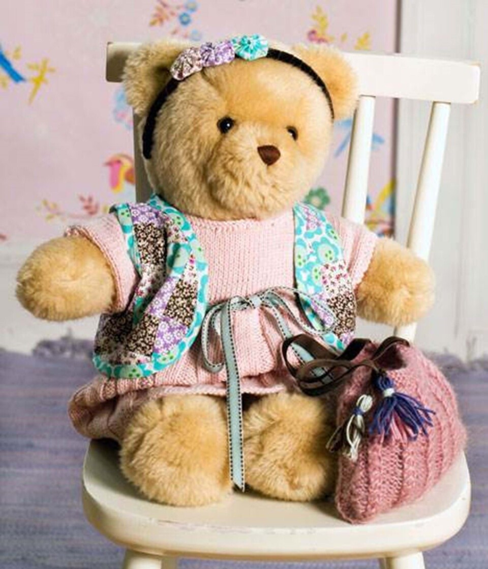 Kjole med vest til build-a-bear fra Hendes Verden